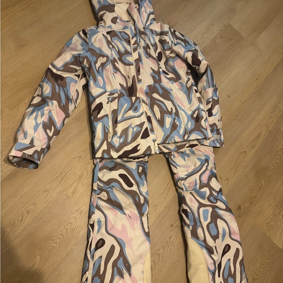 Women's Multicolor Patterned Jacket - Picture 4 of 6